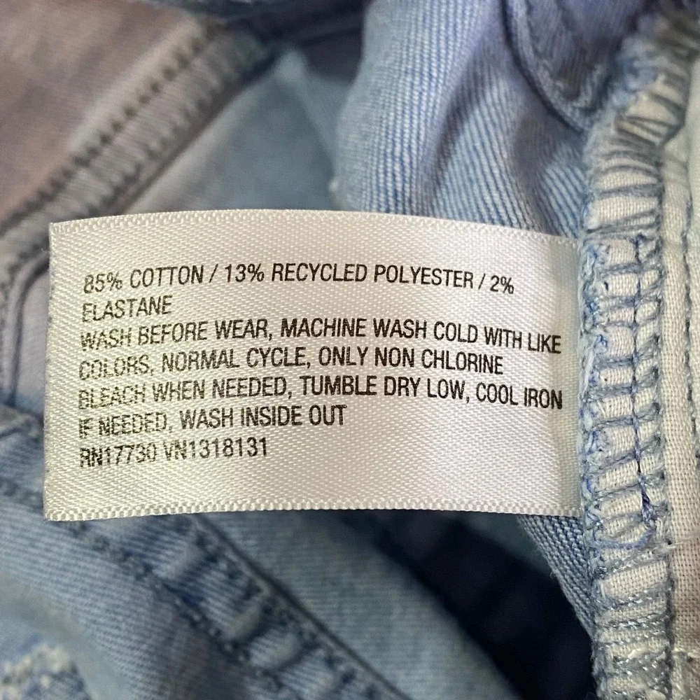 Cat & Jack Flare Jeans Kids Size 12 Light Wash Blue Pull On Denim FLAW